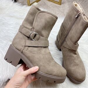 New DV Dolce Vita Nola Heeled Ankle Lug Combat Boots in Taupe